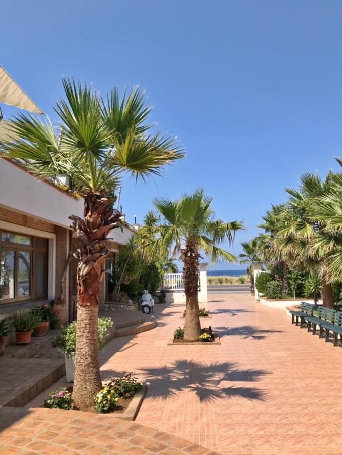 Suite Hotel Dominicus Grisolia Ngoại thất bức ảnh